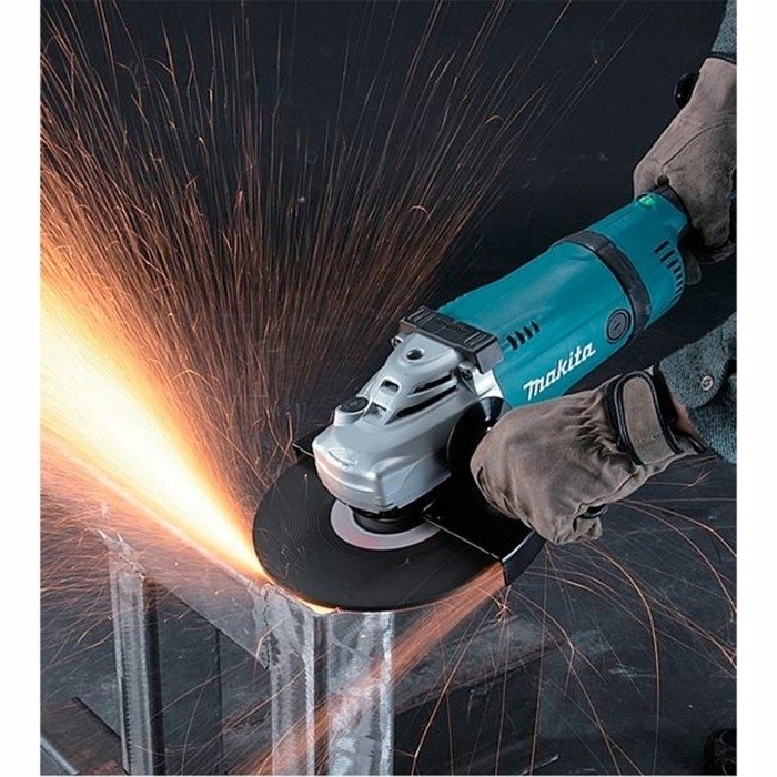 MAKITA Szlifierka kątowa 230 mm 2200W wolny start GA9020R WALIZKA gratis